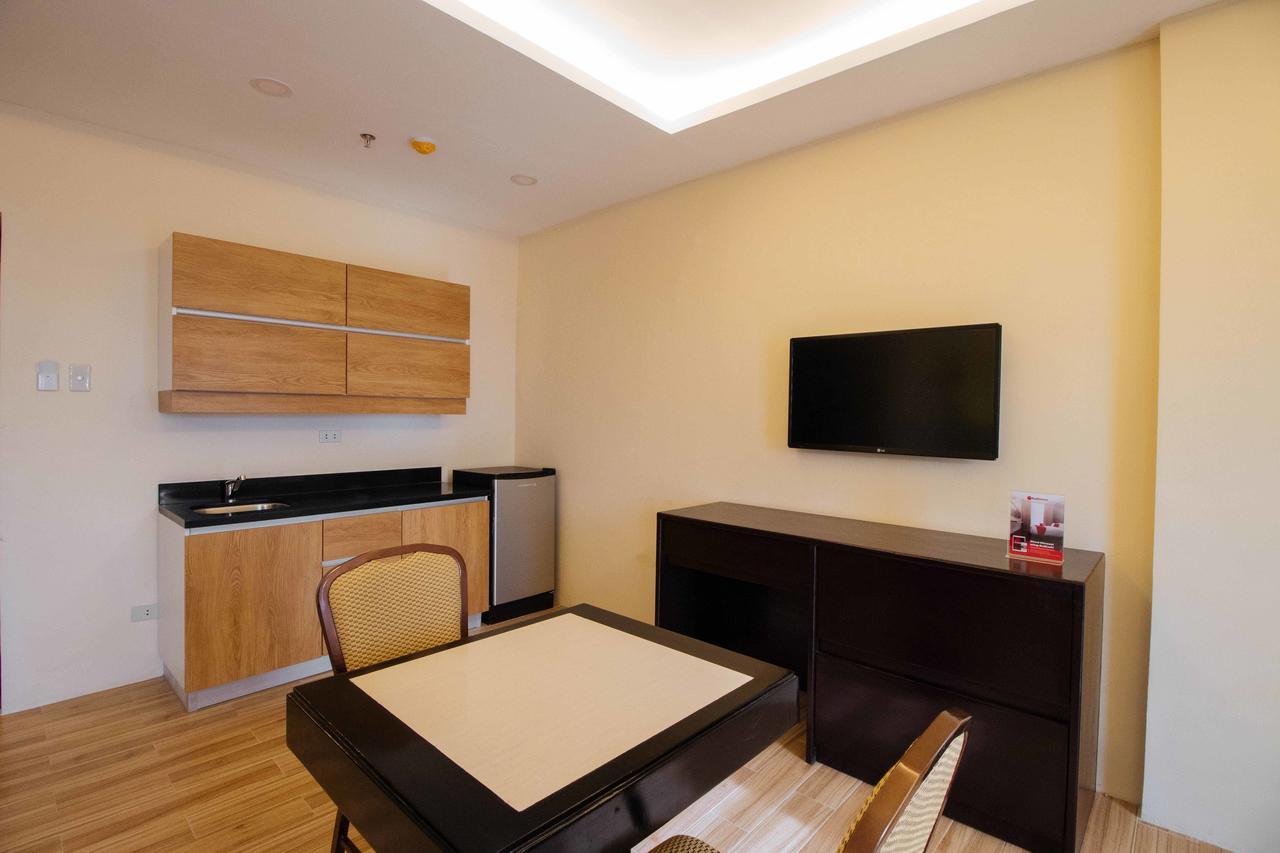 Reddoorz Premium Near Trinoma Hotel Quezon City Buitenkant foto