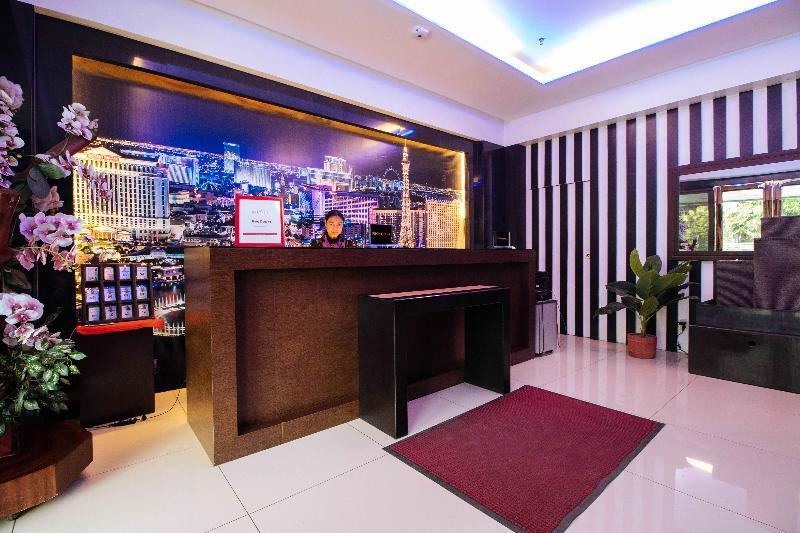 Reddoorz Premium Near Trinoma Hotel Quezon City Buitenkant foto