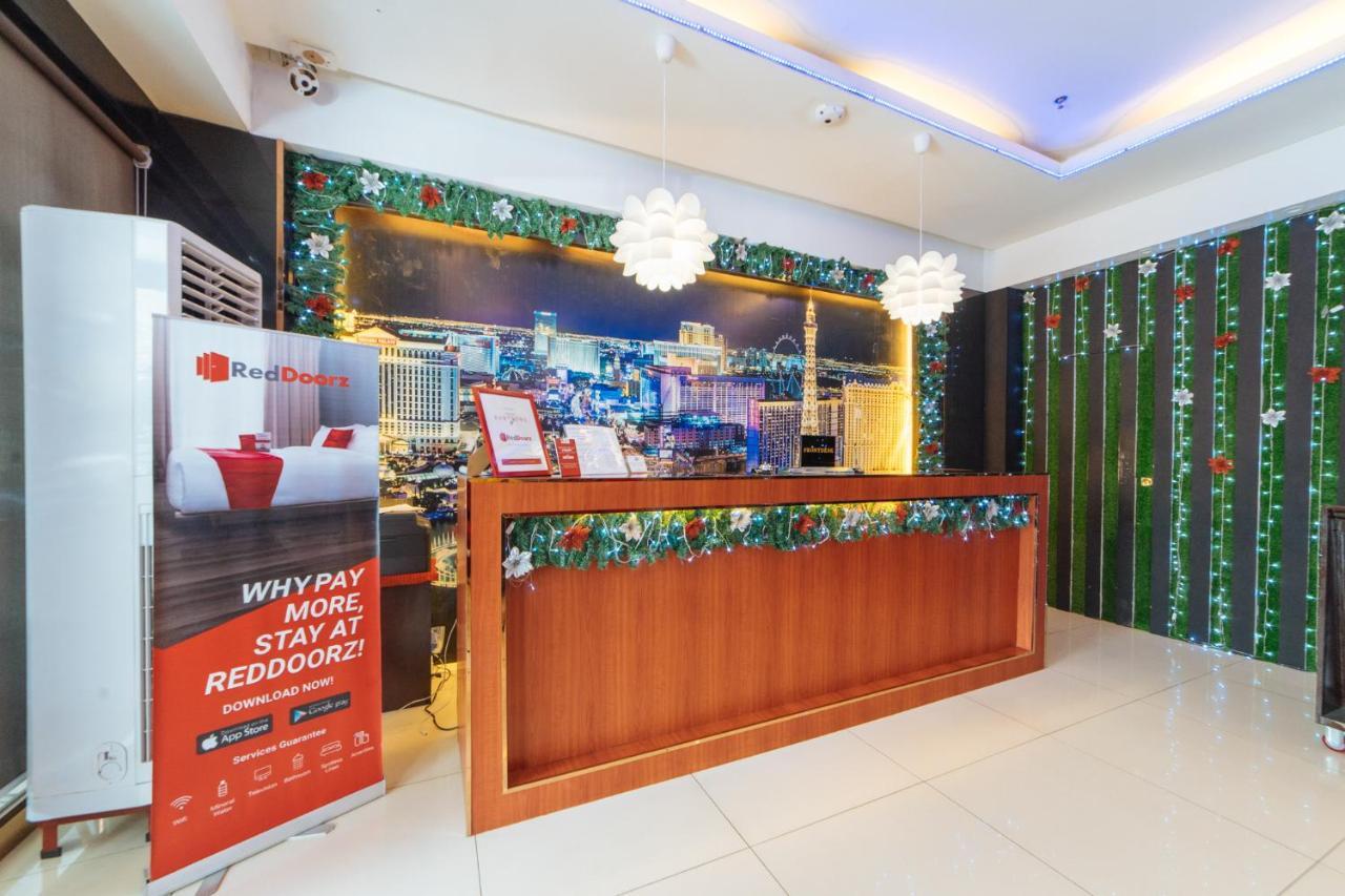 Reddoorz Premium Near Trinoma Hotel Quezon City Buitenkant foto