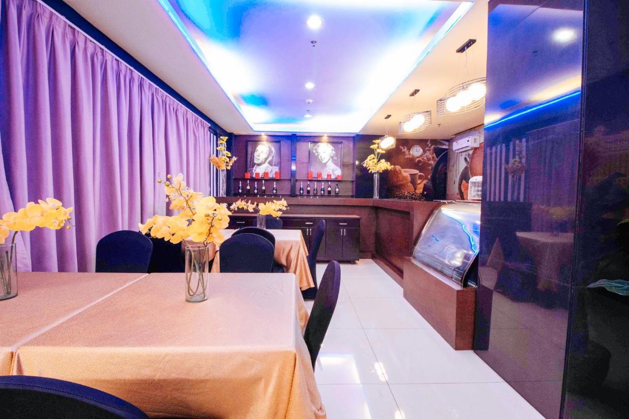 Reddoorz Premium Near Trinoma Hotel Quezon City Buitenkant foto