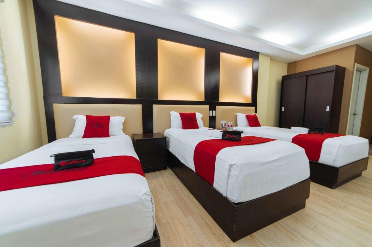 Reddoorz Premium Near Trinoma Hotel Quezon City Buitenkant foto