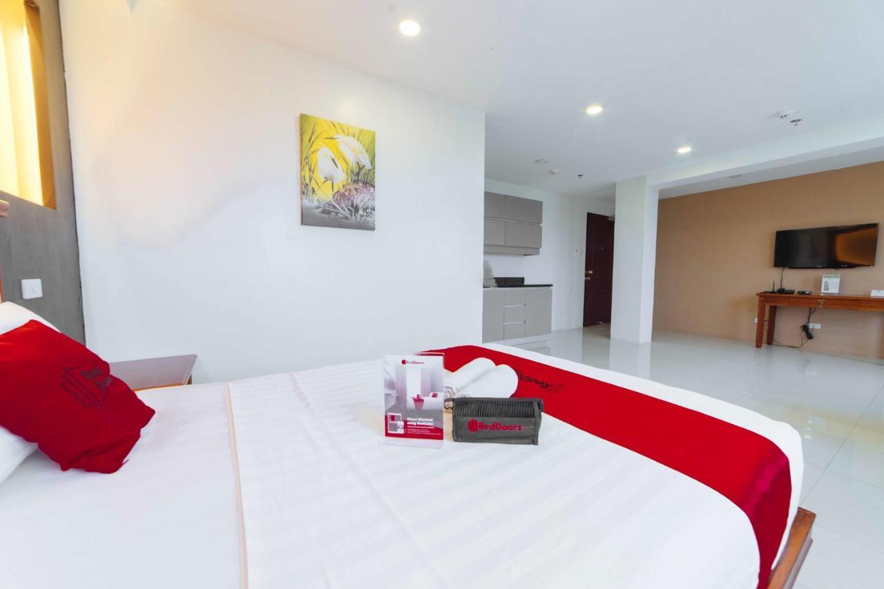 Reddoorz Premium Near Trinoma Hotel Quezon City Buitenkant foto