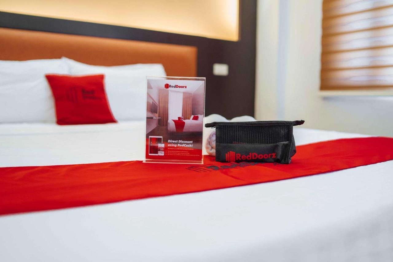 Reddoorz Premium Near Trinoma Hotel Quezon City Buitenkant foto