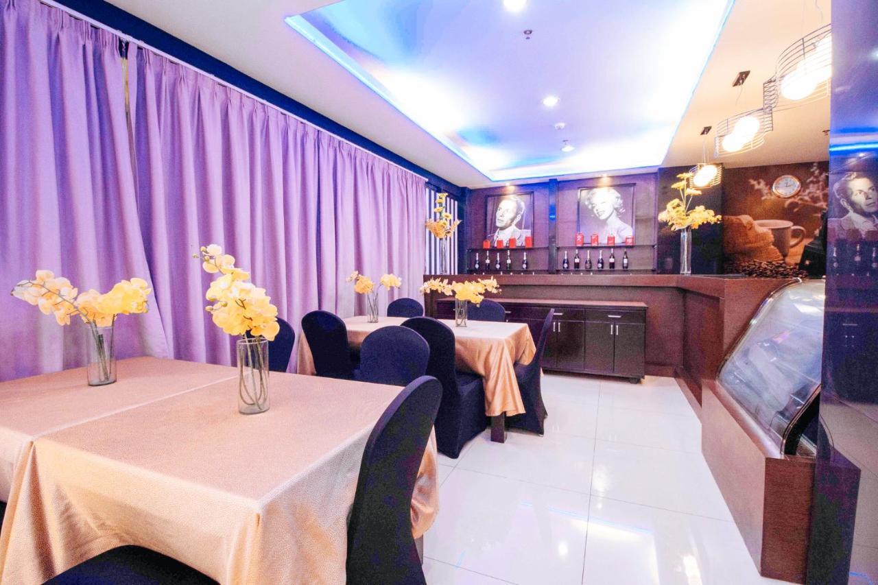 Reddoorz Premium Near Trinoma Hotel Quezon City Buitenkant foto