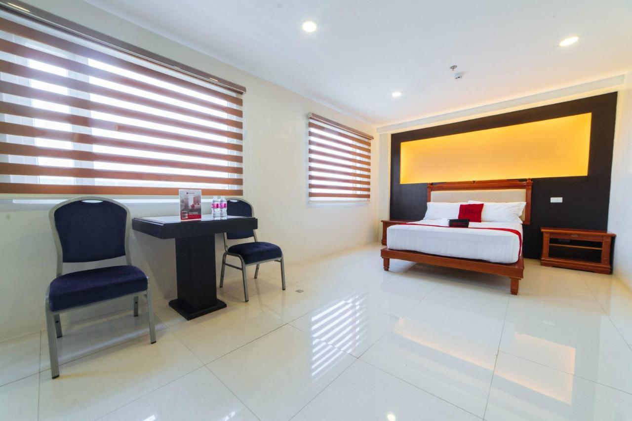 Reddoorz Premium Near Trinoma Hotel Quezon City Buitenkant foto